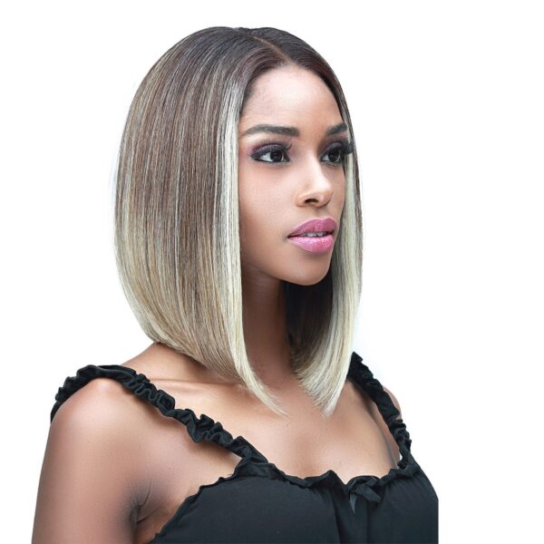 Diaytar Sénégal Bobbi Boss HD Ultra Scalp Illusion 13" X 5" Perruque Lace Front Synthétique - MLF470S Cherie Short Lace Front Wigs