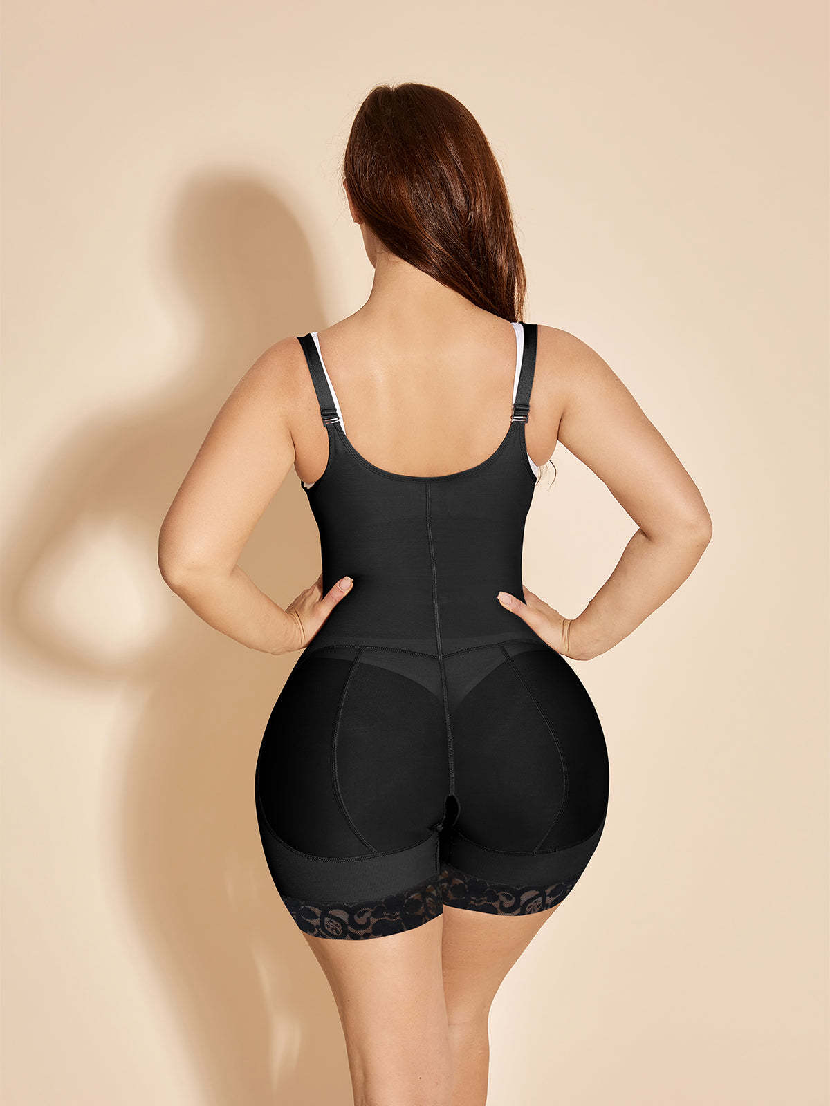 buste-ouvert-pour-femme-shapewear-butt-lifting-body-shaper-black_7662. Votre shopping simplifié de A à Z avec Diaytar