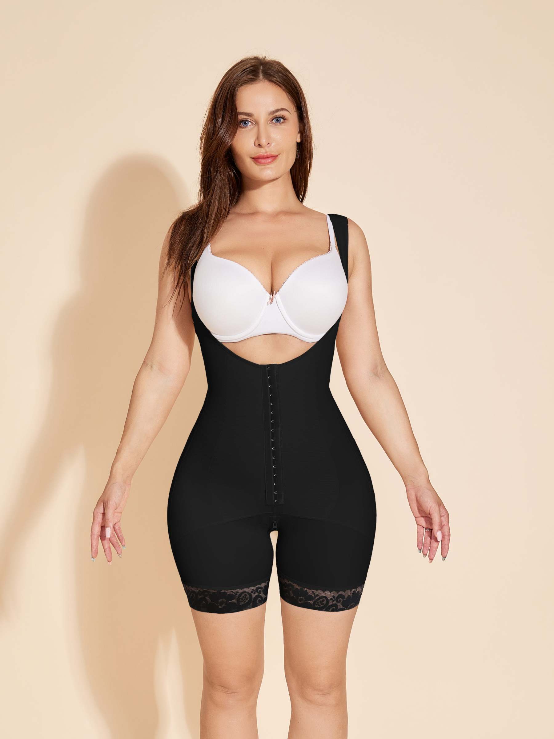 Faja gainant pour buste ouvert post-partum avec œillet à crochet - Noir