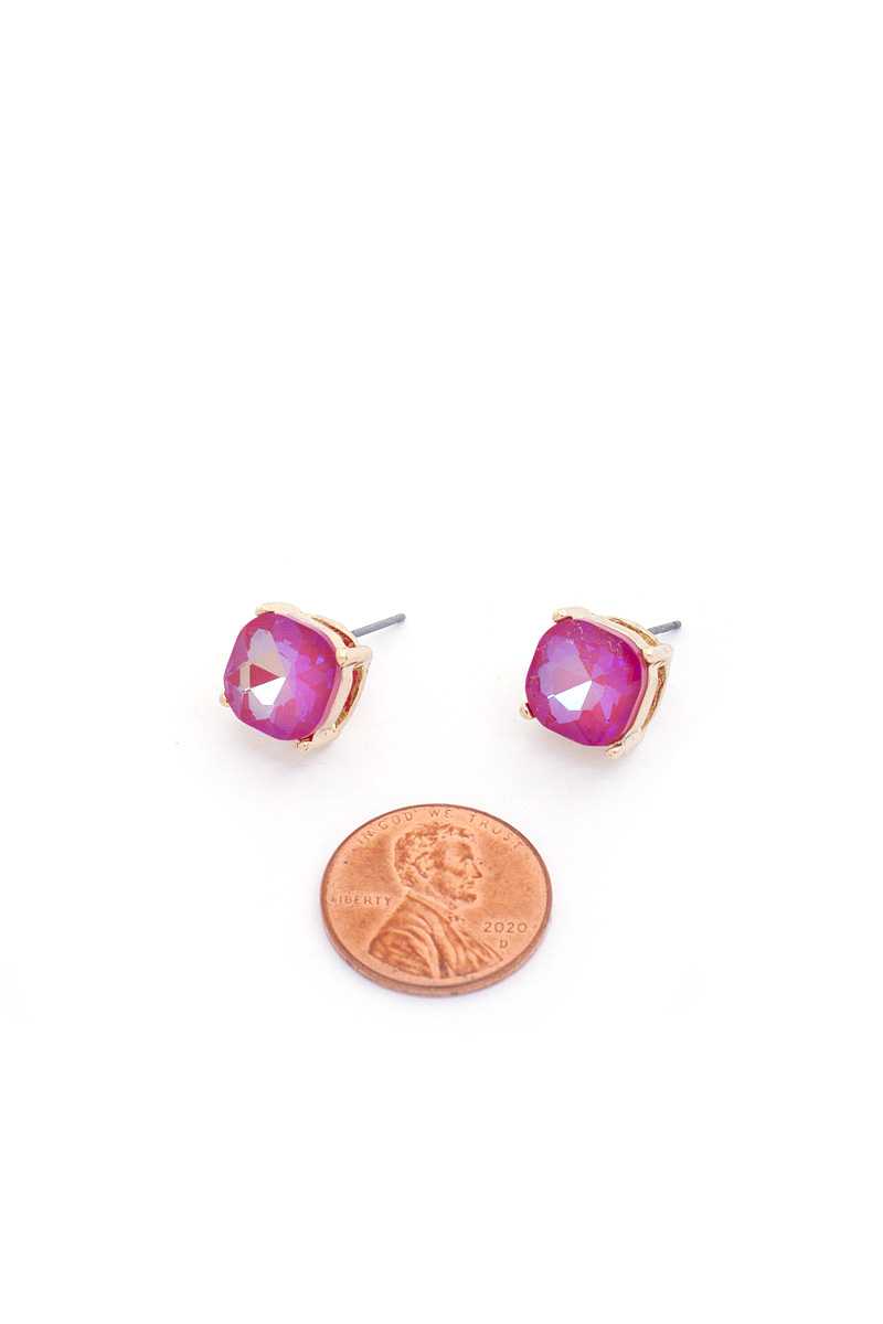 Boucle d'oreille carrée
