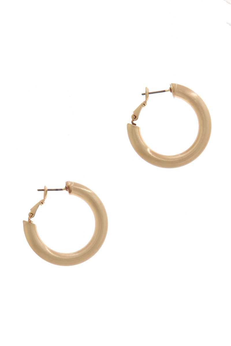 boucle-d-oreille-cre-ole-en-me-tal_7289. Diaytar : La révolution discount est en marche