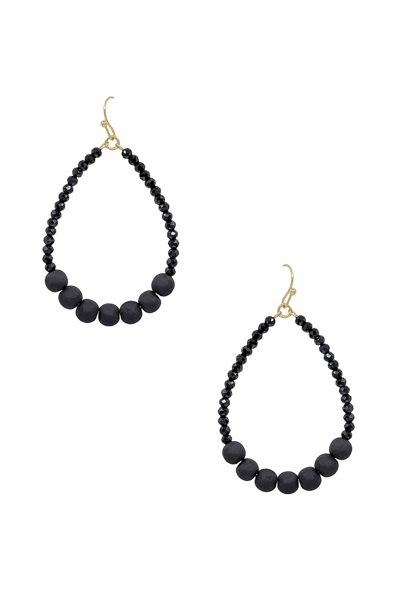 Boucle d'oreille en forme de larme avec perles d'accent en boule d'argile