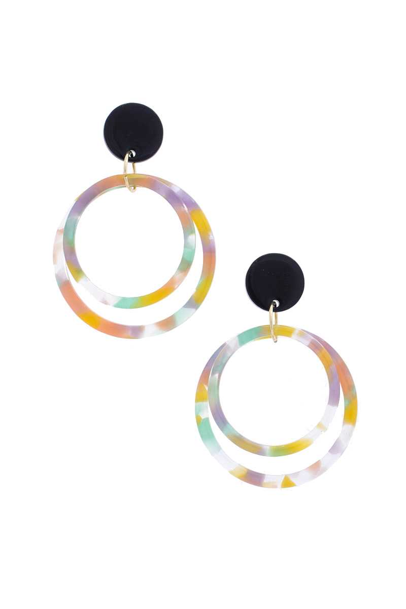 Boucle d'oreille pendante à double cercle en acétate