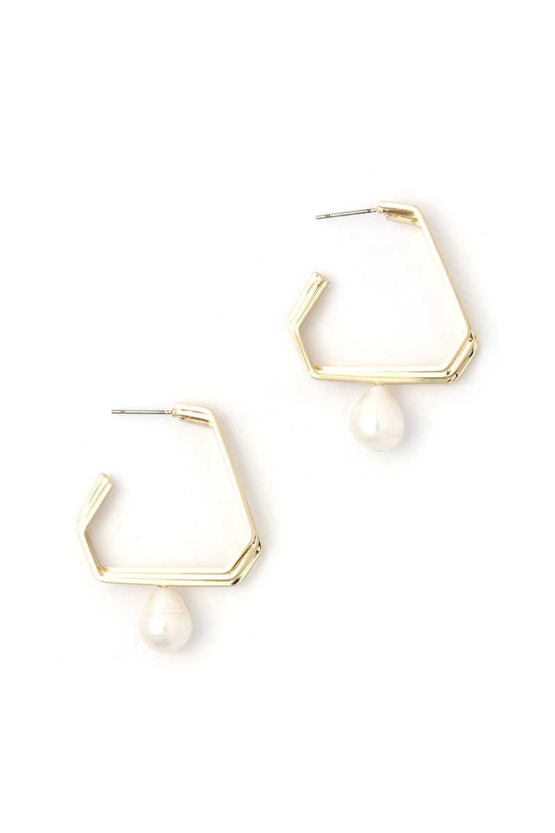 Boucle d'oreille pendante avec perles