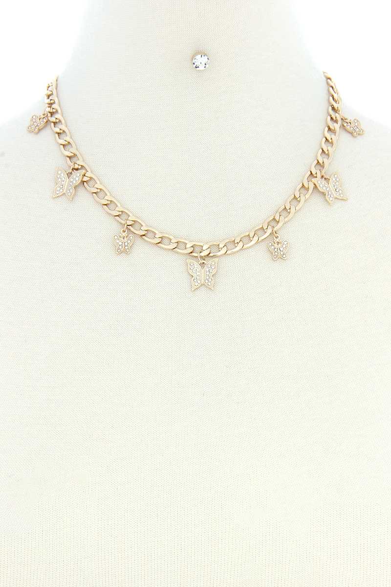 Collier à maillons cubains à breloque papillon