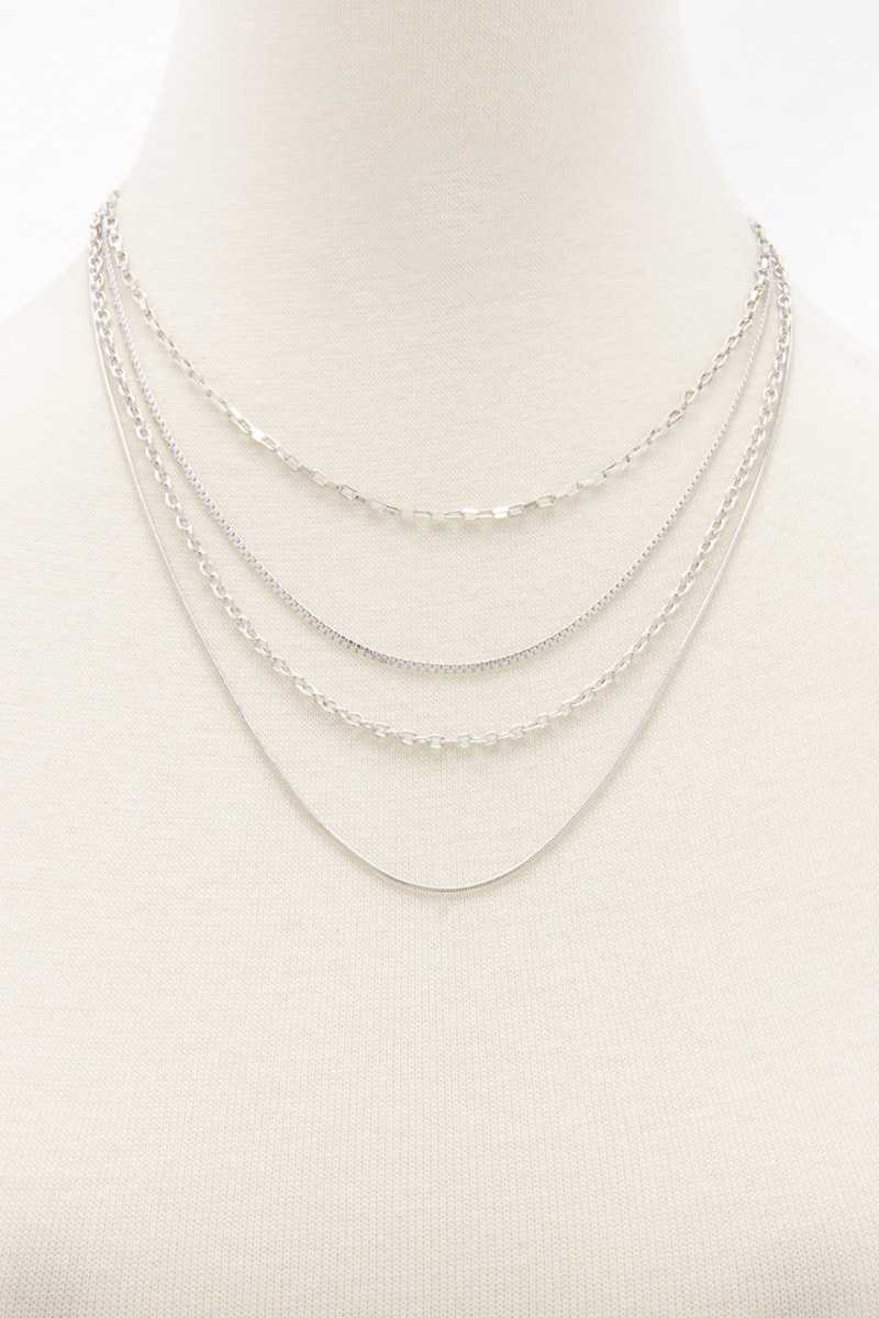 Collier chaîne en métal 4 couches