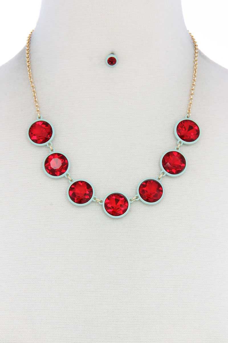 Collier de forme ronde
