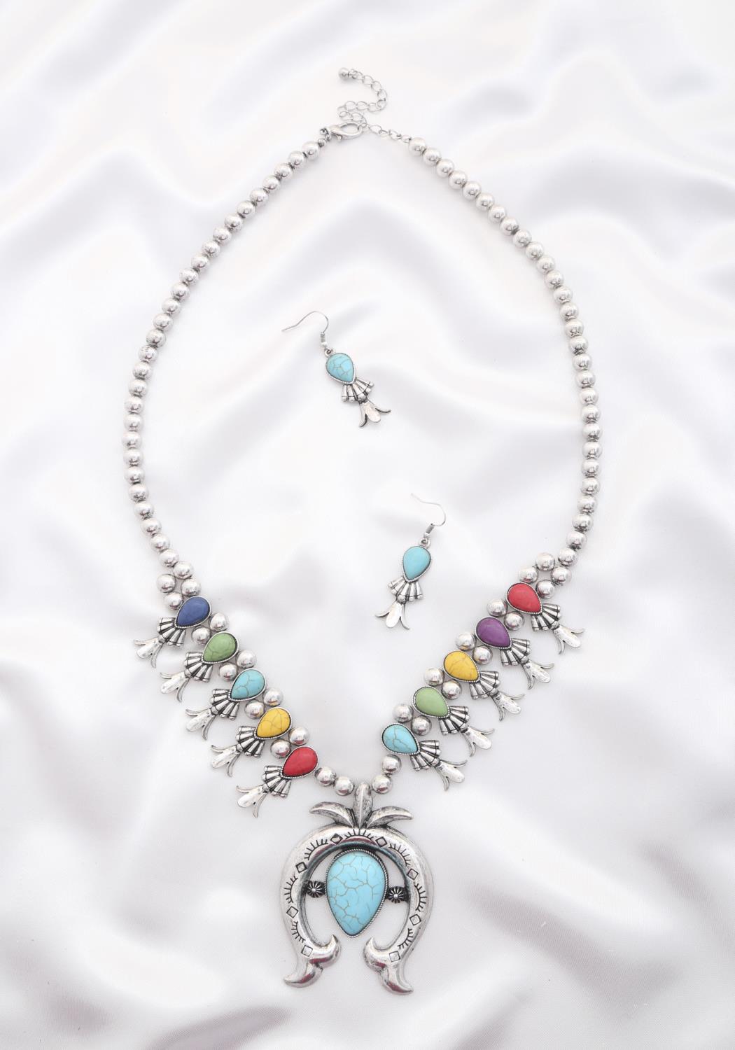 Collier de perles en fer à cheval western rodéo