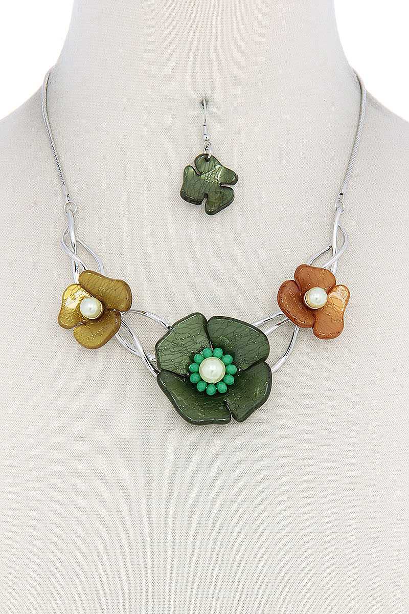 Collier floral