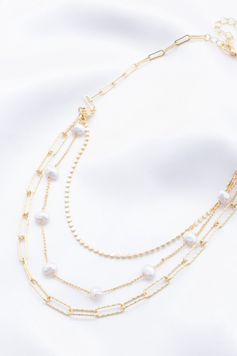 Collier superposé à maillons ovales perlés de perles