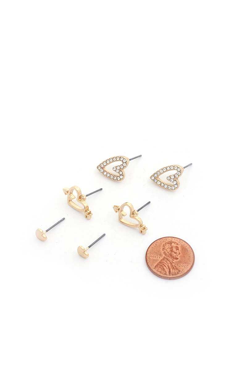 Ensemble de boucles d'oreilles coeur en strass incliné