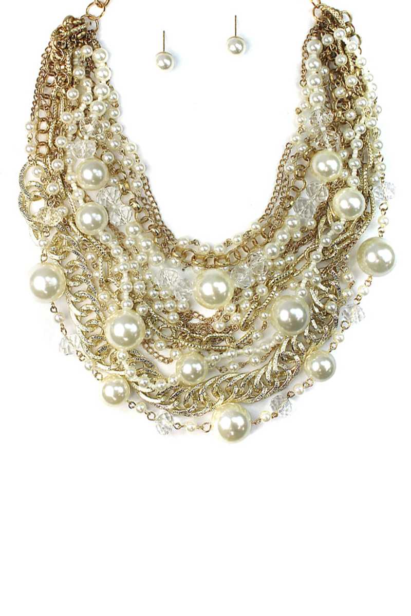 Ensemble de boucles d'oreilles et collier superposé en métal avec grosses perles
