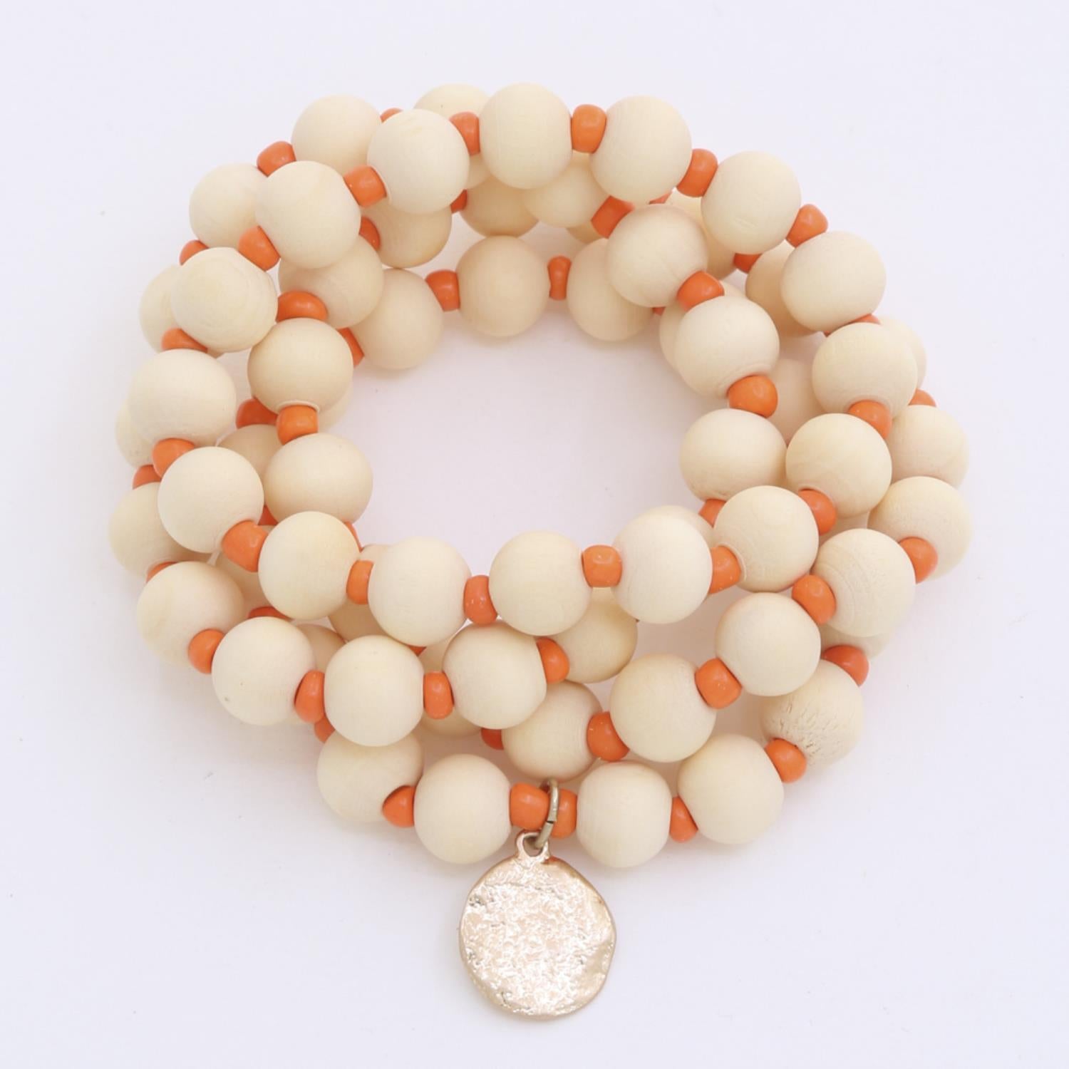 Ensemble de bracelets de perles en bois martelé