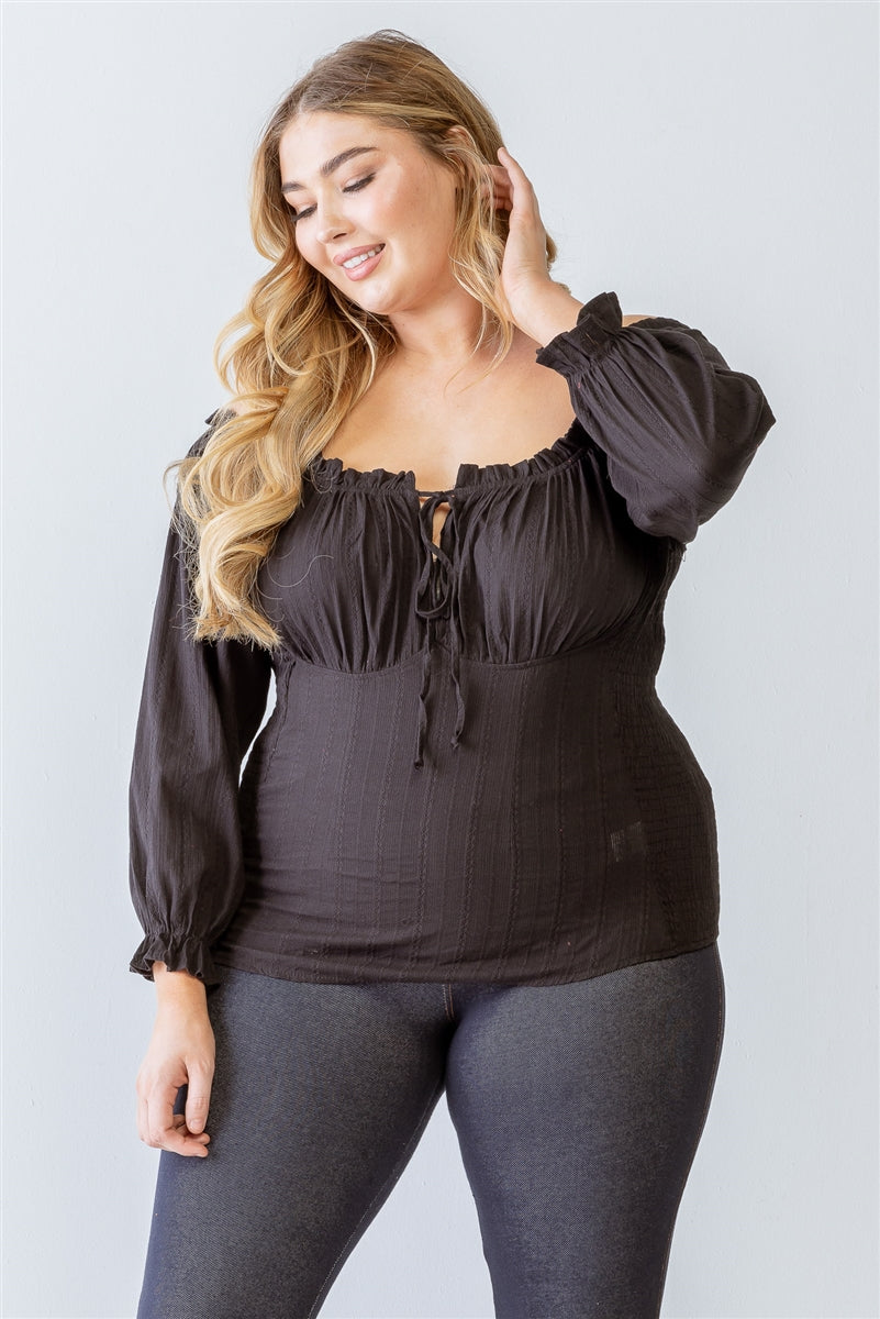 Haut à épaules dénudées et dos smocké brodé en coton Plus – Image 10