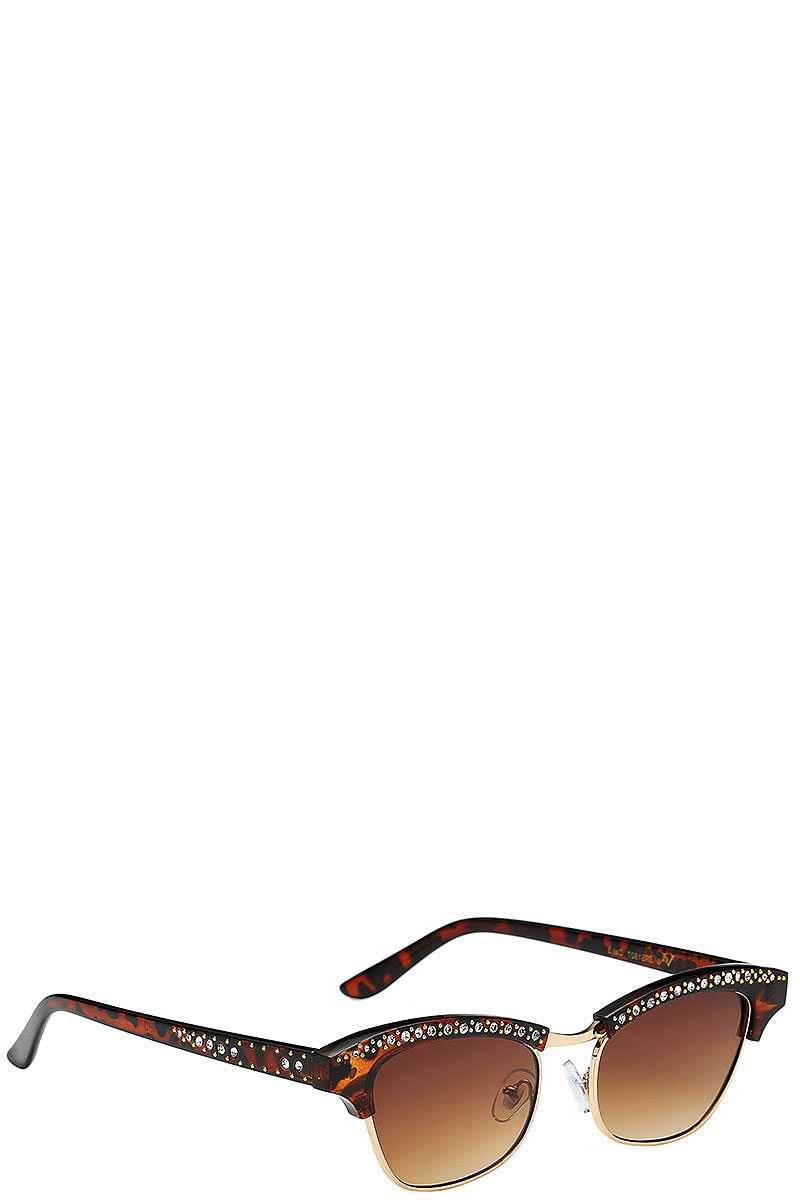 lunettes-de-soleil-en-strass-de-marque-milky-way_7008. La marketplace qui fait du bien à votre budget : Diaytar