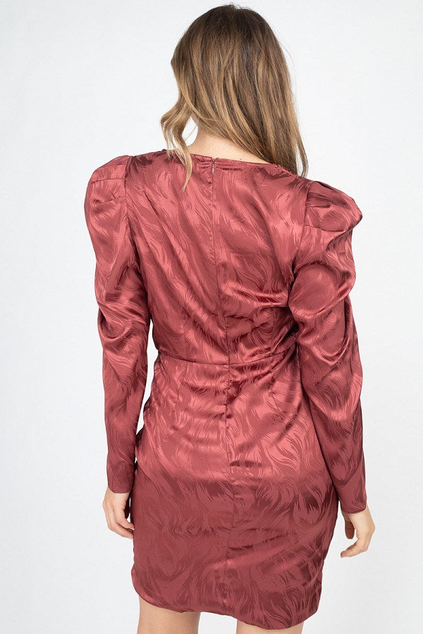Mini-robe portefeuille froncée sur le devant