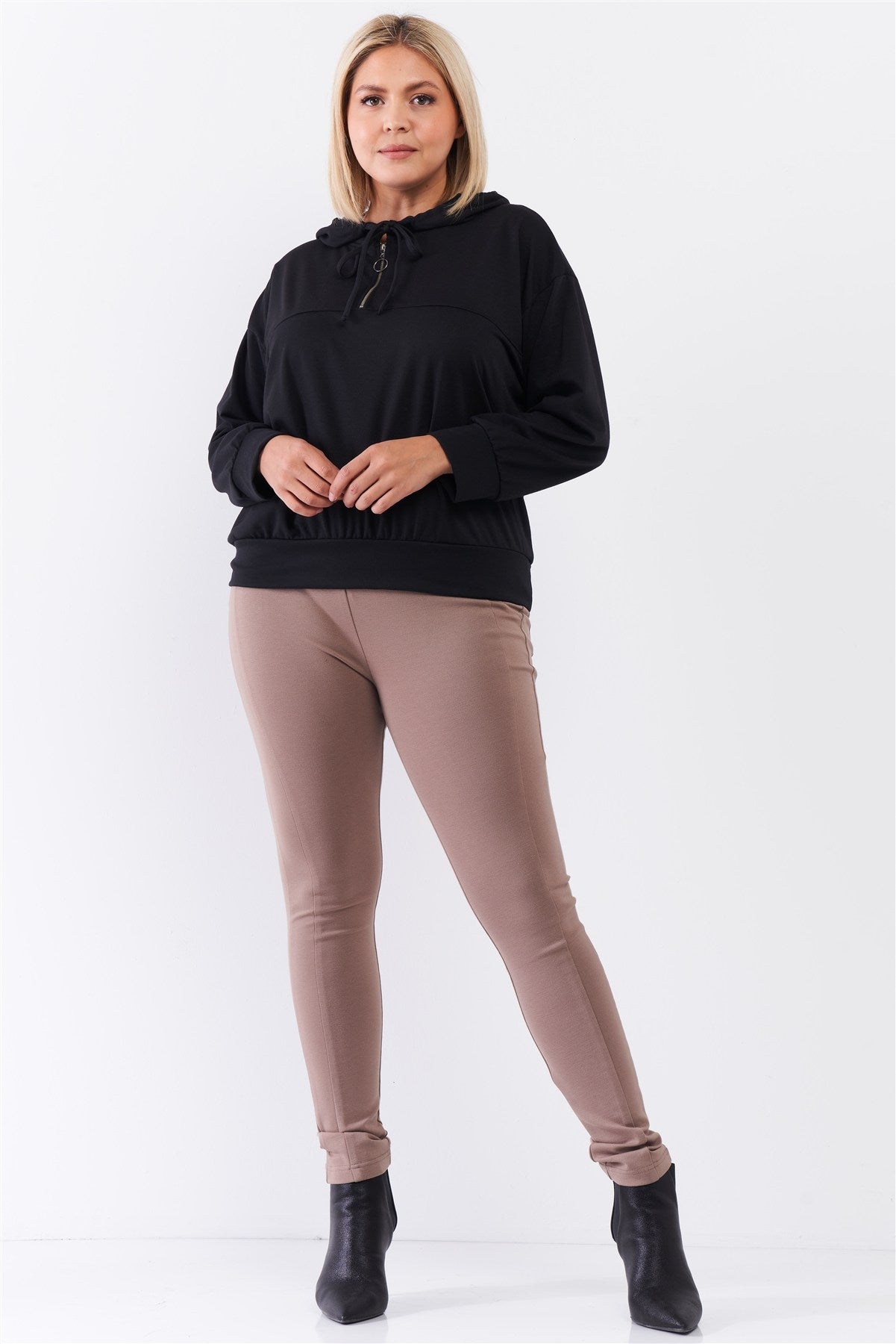 Plus - Sweat-shirt à capuche noir oversize à col haut et fermeture éclair avec cordon de serrage et lien à nouer