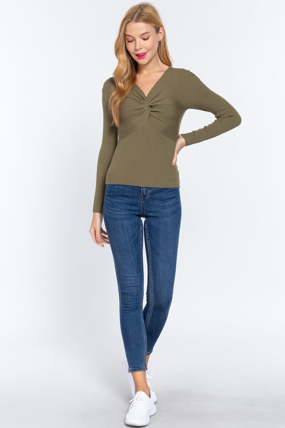 Pull noué long col en V