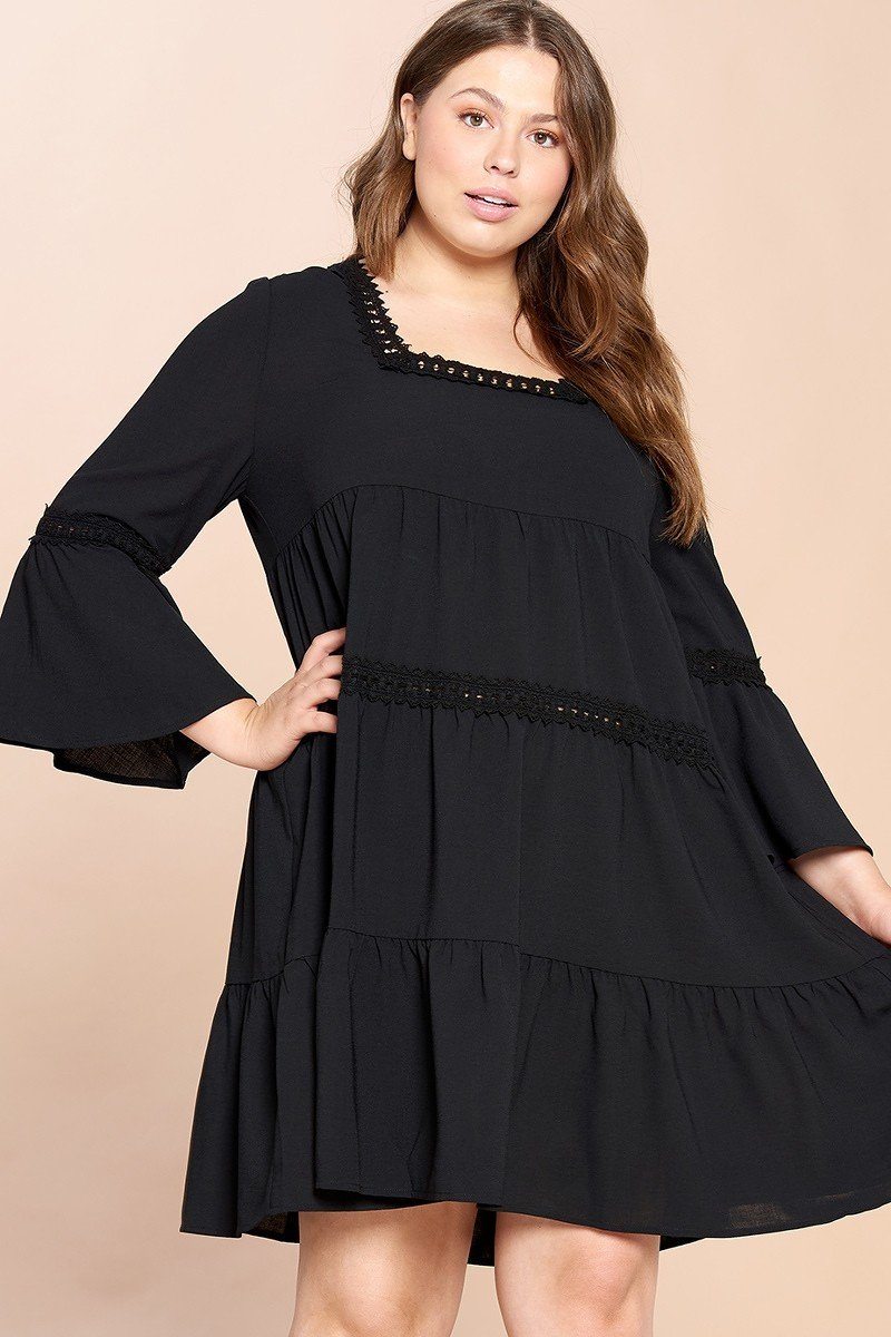 Robe babydoll tissée ample et unie