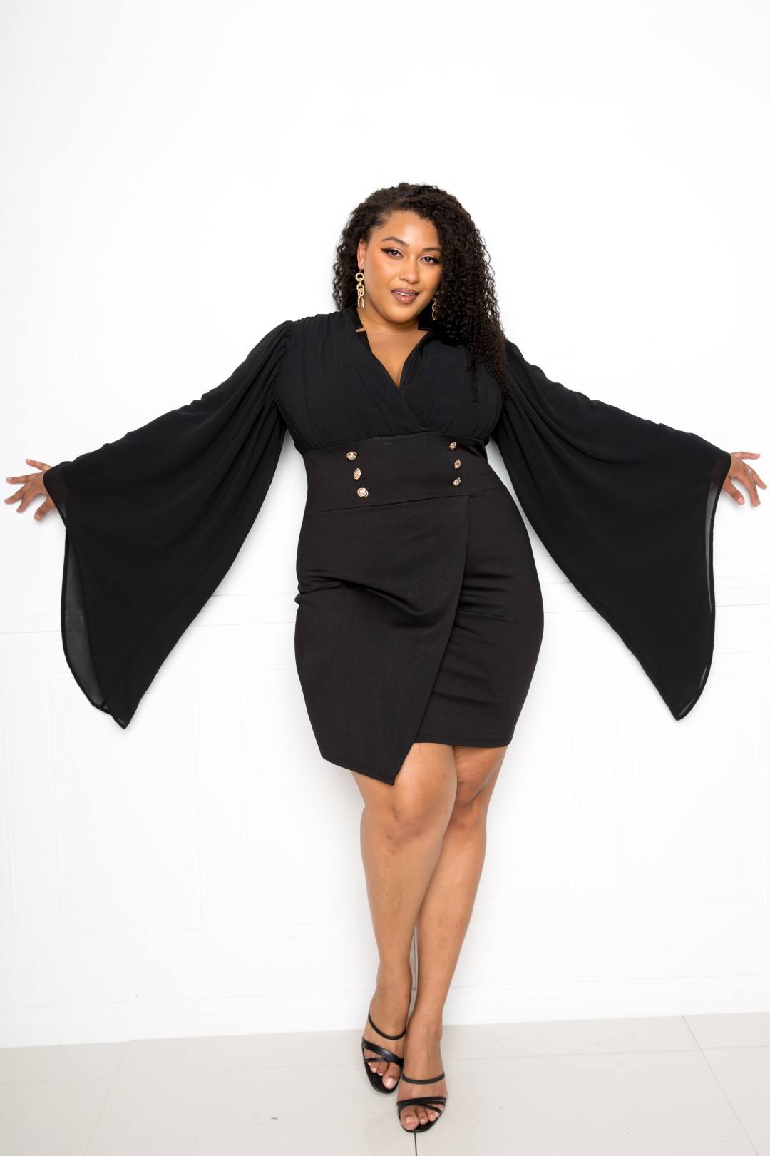 robe-cape-avec-boutons_8288. Diaytar : Où vos envies rencontrent votre budget