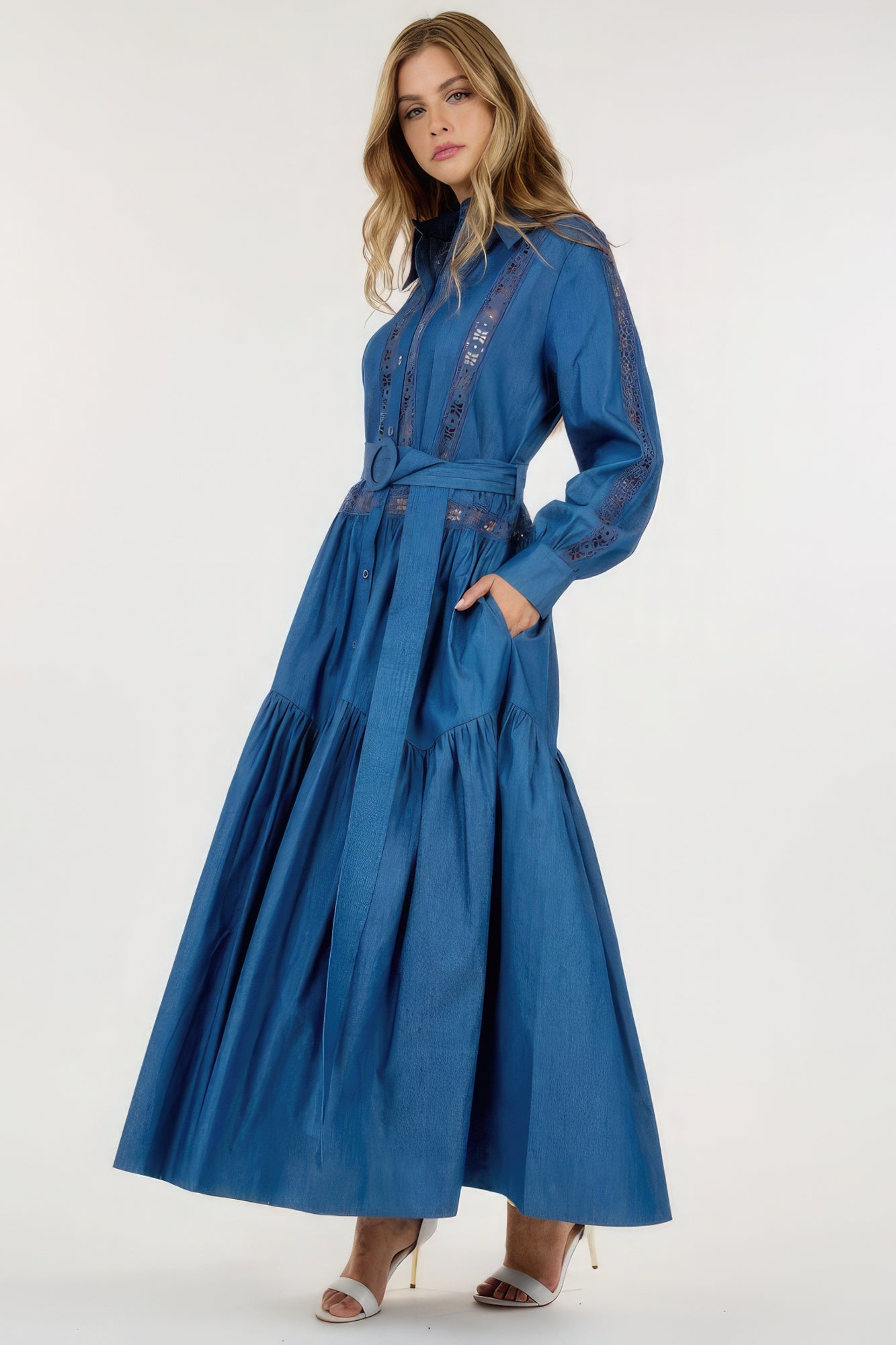 Robe longue à manches longues