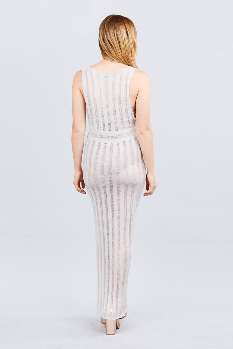 Robe longue en tricot sans manches à col en V et fente sur un côté