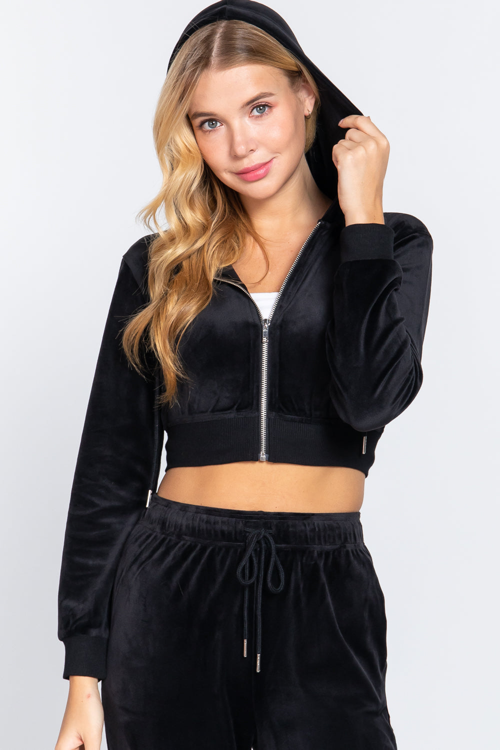 Veste courte à capuche longue en velours Slv