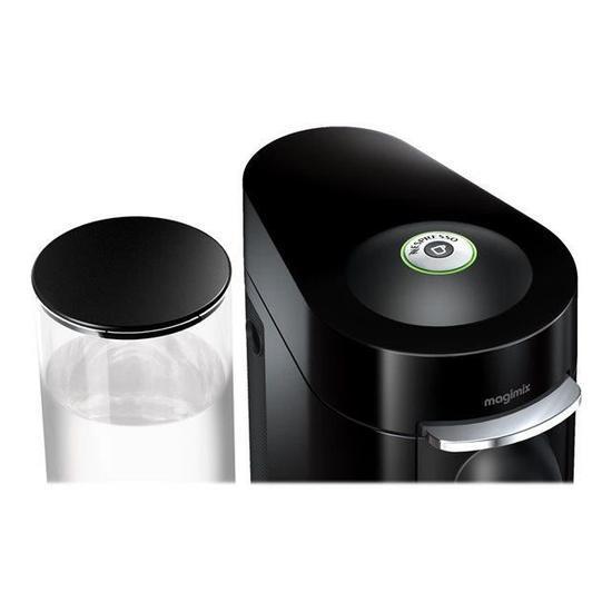 Cafetiere a dosette compatible nespresso magimix m600 vertuo. Besoin d'équiper votre cuisine sans exploser votre budget ? DIAYTAR SÉNÉGAL est là pour vous. Découvrez notre sélection d'ustensiles de cuisine discount, des marques les plus fiables aux outils les plus pratiques. Faites de DIAYTAR SÉNÉGAL votre destination pour des économies culinaires.