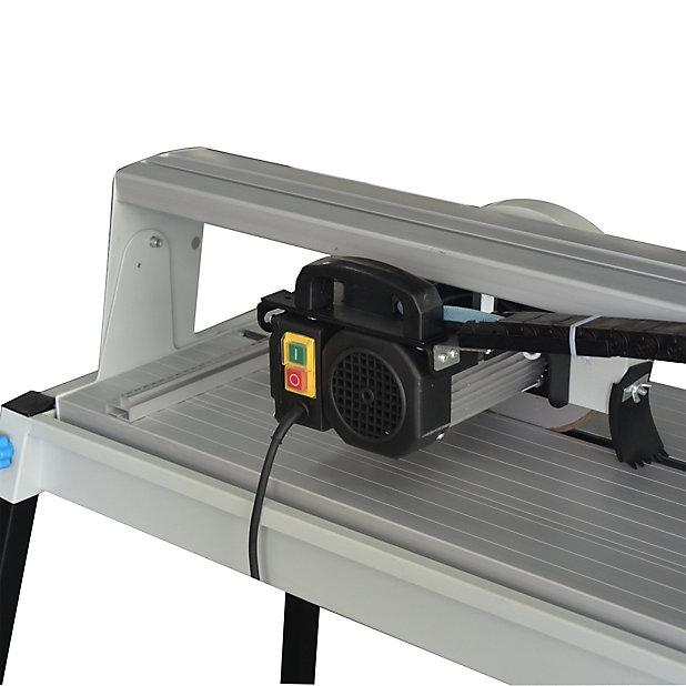 Meuleuse d etabli mac allister mstc800d o125mm. DIAYTAR SÉNÉGAL - Votre solution en ligne pour des achats discount sans compromis. Plongez dans notre univers où vous trouverez tout ce dont vous avez besoin, de l'électroménager aux articles tendance en passant par les produits informatiques. Faites des économies sans sacrifier la qualité chez nous !