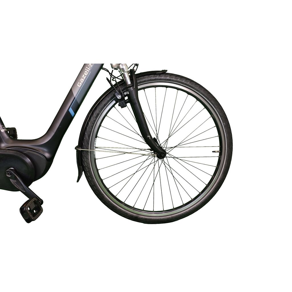 Velo electrique gazelle orange c330 hmb. Faites une affaire incroyable chez DIAYTAR SÉNÉGAL, votre destination en ligne pour des achats discount qui ne vident pas votre portefeuille ! Parcourez notre sélection complète de produits, des articles pour la maison aux gadgets dernier cri. Économisez sur les appareils informatiques de haute technologie et vos marques de mode préférées, tout en profitant d'une livraison rapide et d'un service client exceptionnel. Redéfinissez votre façon de magasiner avec nous et réalisez des économies substantielles dès maintenant !