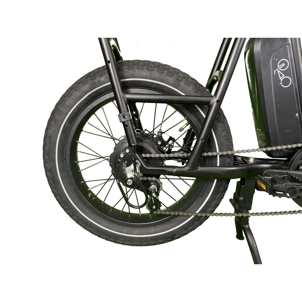 Velo electrique rad power bikes runner 2. Trouvez les meilleures affaires en ligne chez DIAYTAR SÉNÉGAL - une boutique généraliste offrant une variété de produits discount allant de l'électroménager aux articles high-tech, sans oublier les vêtements et les accessoires tendances. Découvrez un choix incroyable de produits de qualité à des prix imbattables !