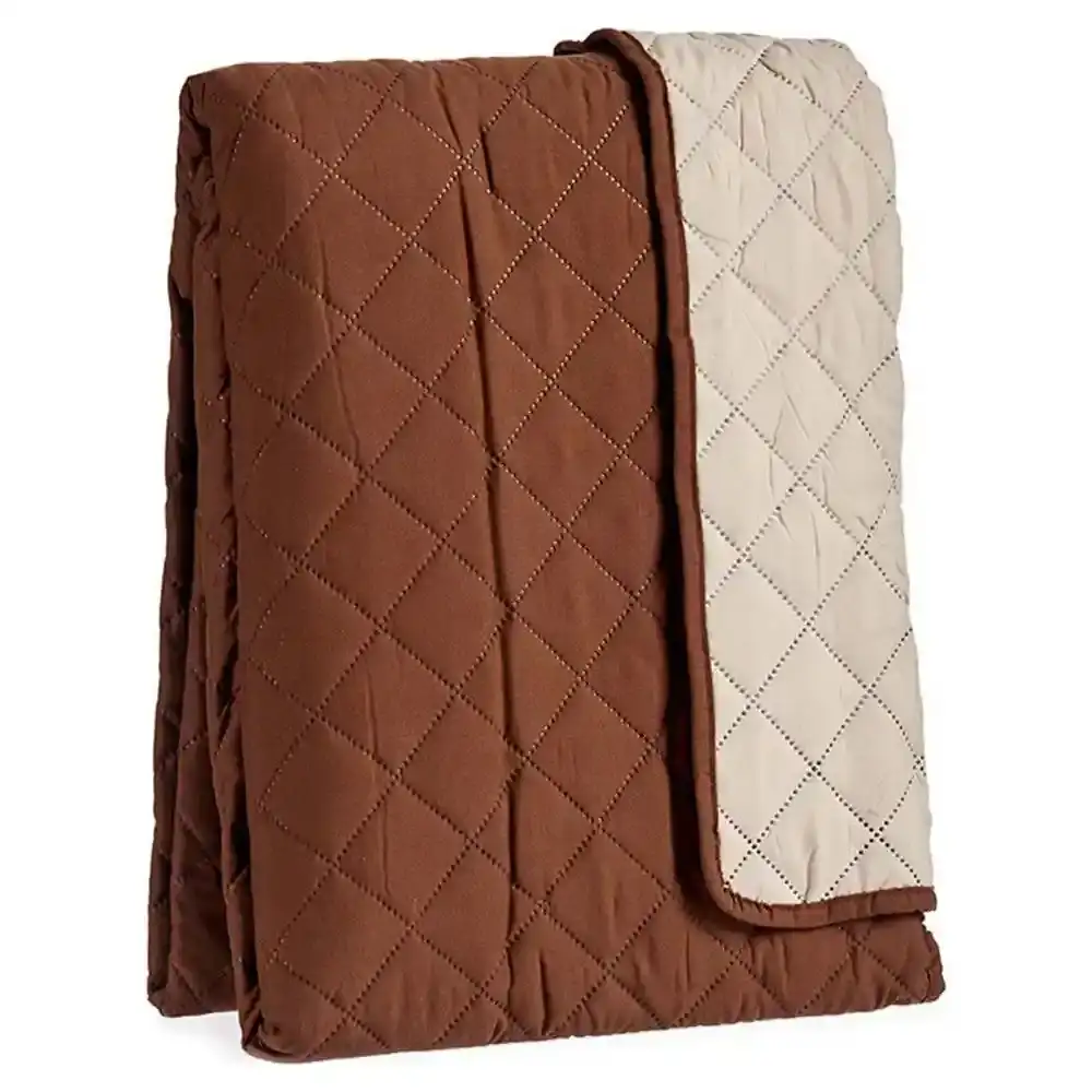 Etui beige marron pour fauteuils microfibre 210 x 210 x 0 5_2356. DIAYTAR SENEGAL - L'Odyssée du Shopping à Votre Portée. Parcourez notre boutique en ligne et partez à la découverte d'articles qui rendront chaque jour spécial.