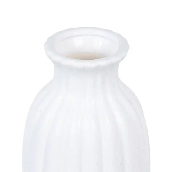 Vase 14 5 x 14 5 x 27 5 cm ceramique blanc_6761. Bienvenue chez DIAYTAR SENEGAL - Où Choisir est une Invitation au Voyage. Explorez notre boutique en ligne et découvrez des produits qui vous transportent dans l'univers du Sénégal.