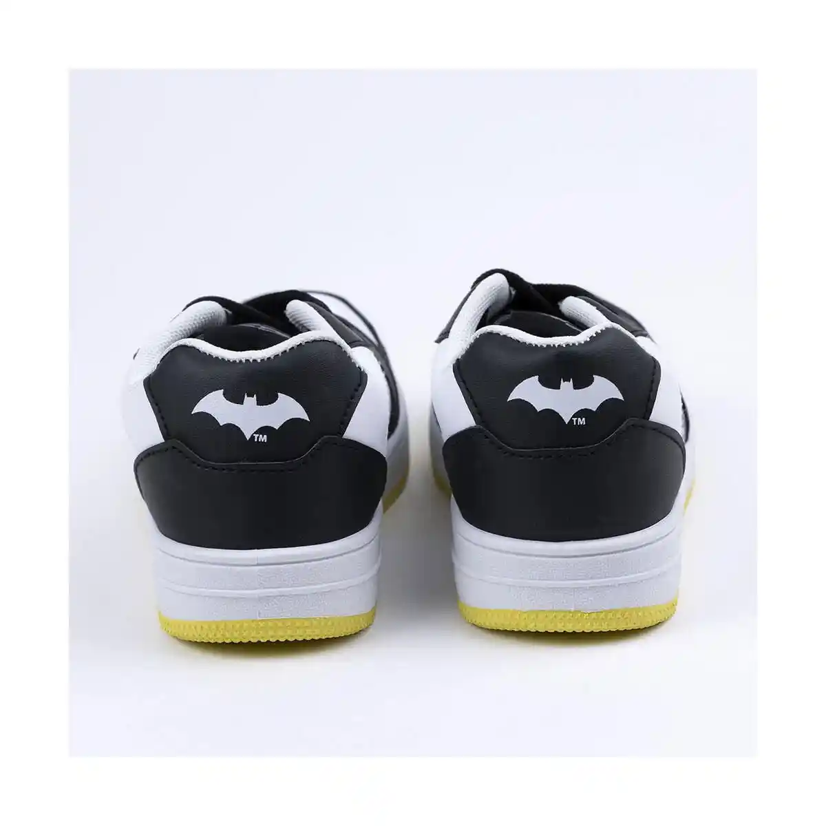 Chaussures de sport pour enfants Batman Multicolore. SUPERDISCOUNT FRANCE