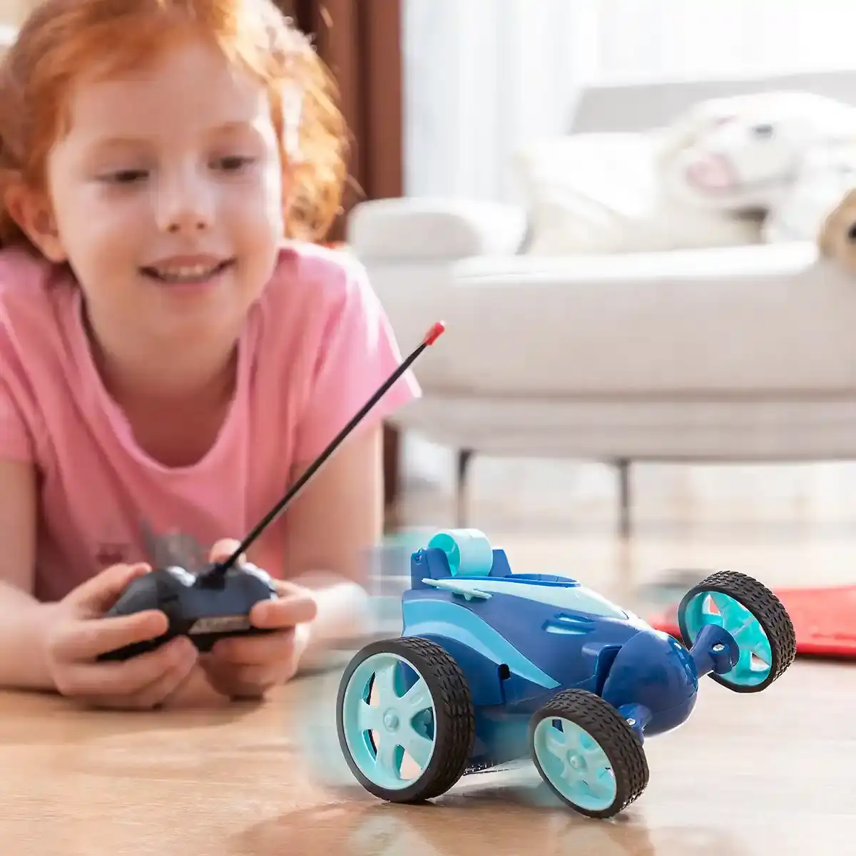 Voiture Cascadeur Rechargeable avec Télécommande Loopsy InnovaGoods. SUPERDISCOUNT FRANCE