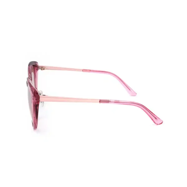 Lunettes de soleil femme guess gu7713 d_8199. Bienvenue chez DIAYTAR SENEGAL - Où le Shopping Devient un Plaisir. Découvrez notre boutique en ligne et trouvez des trésors qui égaieront chaque jour de votre vie.