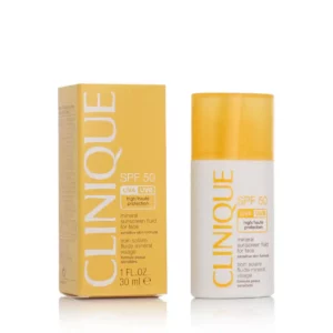 Creme solaire visage clinique spf 50 30 ml _6721. DIAYTAR SENEGAL - Là où Choisir est un Acte d'Amour pour le Sénégal. Explorez notre gamme et choisissez des produits qui célèbrent la culture et l'artisanat du pays.