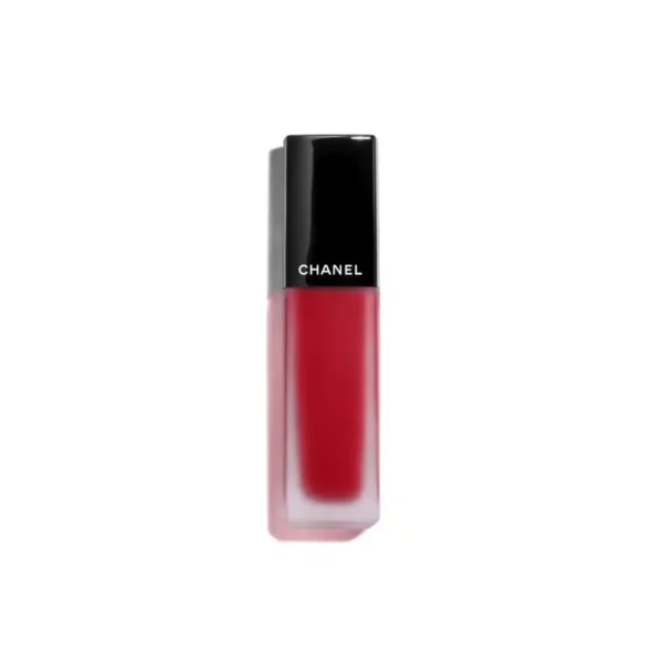 Baume a levres colore chanel rouge allure ink no 152 choquant 6 ml_9231. DIAYTAR SENEGAL - Votre Passage vers l'Éclat et la Beauté. Explorez notre boutique en ligne et trouvez des produits qui subliment votre apparence et votre espace.