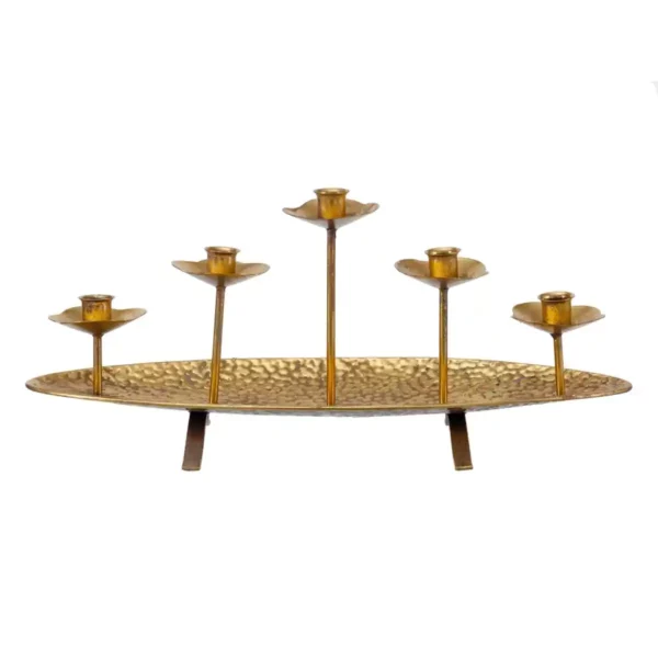 Bougeoir 50 5 x 17 5 x 21 cm metal dore_9436. Bienvenue chez DIAYTAR SENEGAL - Où le Shopping Rime avec Diversité. Plongez dans notre univers de produits et découvrez des trésors qui représentent la richesse culturelle du Sénégal.