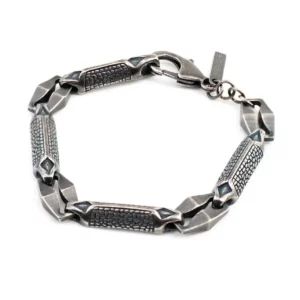 Bracelet homme police pj25691bse 02 s 18 cm _5527. DIAYTAR SENEGAL - Votre Passage vers le Chic et l'Élégance. Naviguez à travers notre boutique en ligne pour trouver des produits qui ajoutent une touche sophistiquée à votre style.