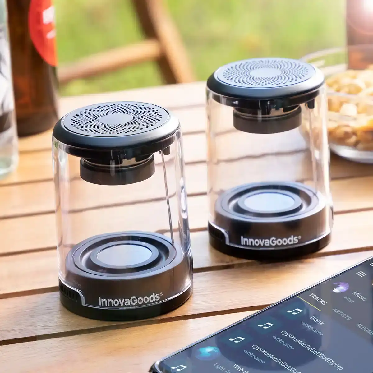 Enceintes sans fil magnétiques rechargeables Waveker InnovaGoods Pack de 2 unités. SUPERDISCOUNT FRANCE