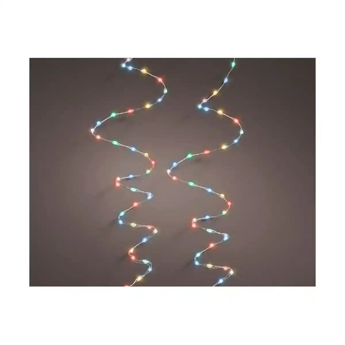 Guirlande de lumieres led multicolore_2049. DIAYTAR SENEGAL - L'Art de Choisir, l'Art de Se Distinquer. Naviguez à travers notre catalogue et choisissez des produits qui ajoutent une note d'élégance à votre style unique.