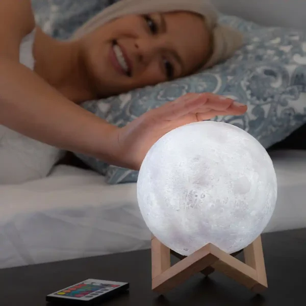 Lampe lune led rechargeable moondy innovagoods_8792. Bienvenue sur DIAYTAR SENEGAL - Où Chaque Détail compte. Plongez dans notre univers et choisissez des produits qui ajoutent de l'éclat et de la joie à votre quotidien.