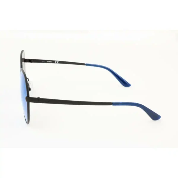 Lunettes de soleil femme guess gu7583 d_9566. DIAYTAR SENEGAL - L'Art de Vivre le Shopping Authentique. Découvrez notre boutique en ligne et trouvez des produits qui incarnent la passion et le savoir-faire du Sénégal.