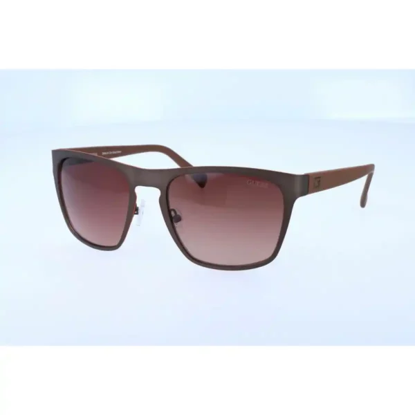 Lunettes de soleil pour hommes guess gu6815_5982. Bienvenue chez DIAYTAR SENEGAL - Où Chaque Produit a son Histoire. Plongez dans notre sélection diversifiée et découvrez des articles qui racontent le riche patrimoine sénégalais.