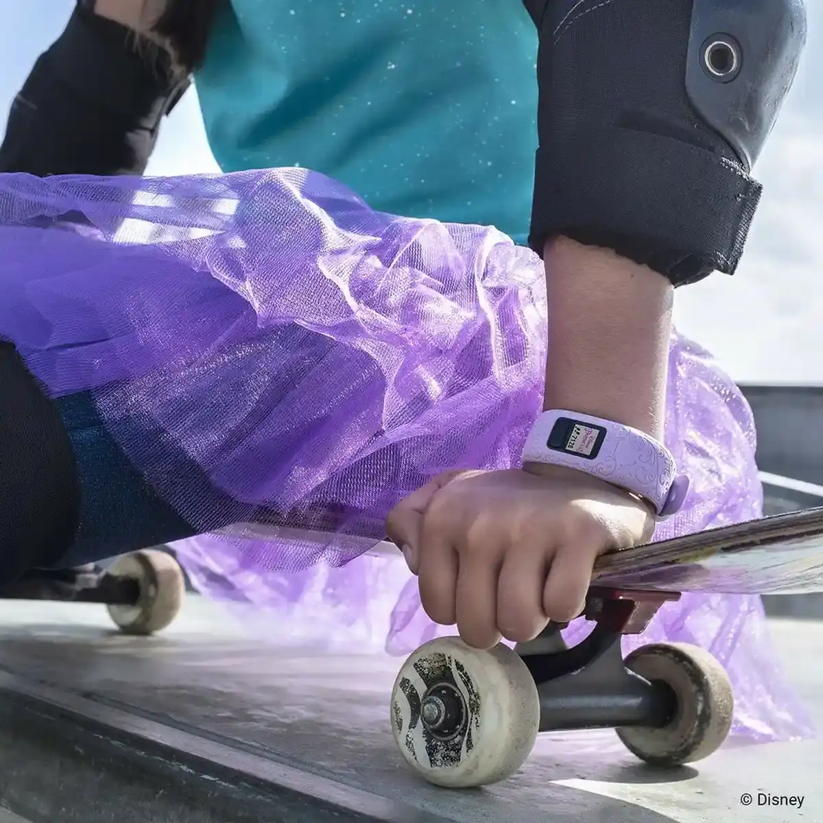 Bracelet d activite garmin 010 01909 15 rose_1907. DIAYTAR SENEGAL - Là où la Beauté Rencontre la Fonctionnalité. Parcourez notre sélection pour trouver des produits qui allient esthétique et praticité, pour un quotidien sublimé.