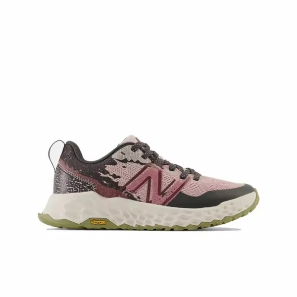 Baskets New Balance Hierro v7 Rosado Rose Unisexe. SUPERDISCOUNT FRANCE