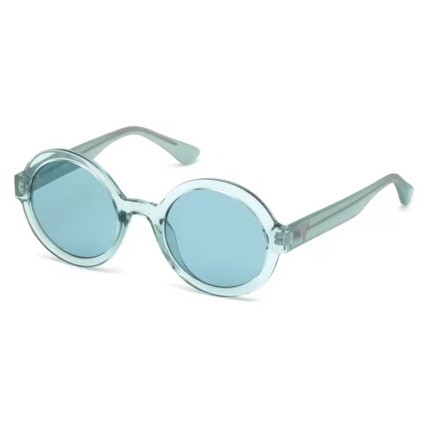 Lunettes de soleil femme guess gu7613 bleu clair brillant_1602. DIAYTAR SENEGAL - L'Art de Choisir, l'Art de S'émerveiller. Explorez notre gamme de produits et laissez-vous émerveiller par des créations authentiques et des designs modernes.