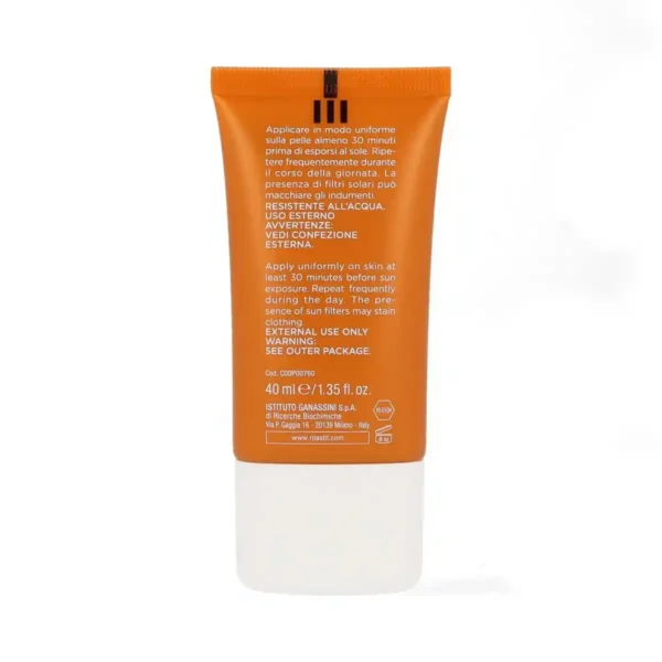 Lait solaire anti taches rilastil sun system d clar spf 50 medium 40 ml _3184. Découvrez DIAYTAR SENEGAL - Votre Source de Produits Variés et un Service Exceptionnel. Parcourez nos catégories et bénéficiez d'un service client dévoué, prêt à vous guider à chaque étape.