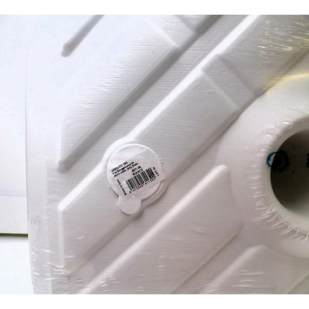 Base pour parapluie aktive blanc polyresine s890496660. Transformez votre façon de consommer avec Diaytar Sénégal